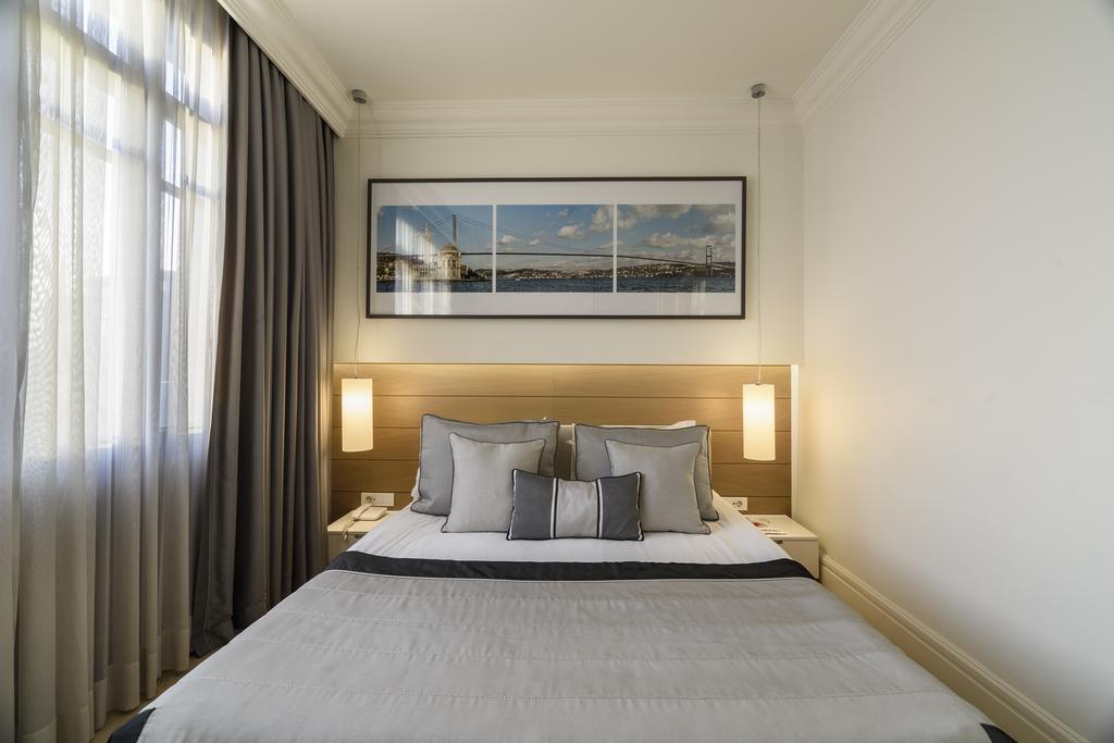 Stay Lab Taksim 15 Suites Istanboel Buitenkant foto